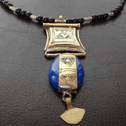 Collier pendentif Touareg Mnahu