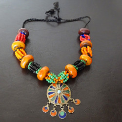 Magnifique collier Berbère traditionnel