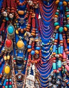 Colliers & pendentifs ethniques - Bijoux du Tibet, Maroc et Afrique